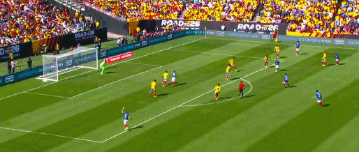 法国3-1哥伦比亚 杜埃双响助球队跨年四连胜