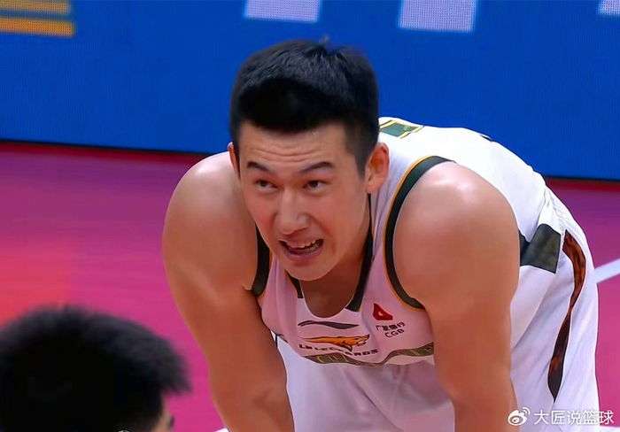 辽宁客场大胜广东豪取五连胜 崔永熙复出首秀贡