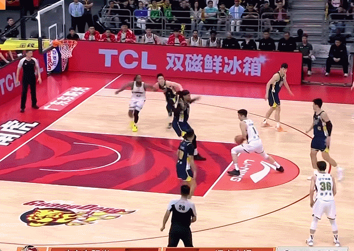 辽宁客场大胜广东豪取五连胜 崔永熙复出首秀贡