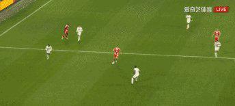 拜仁慕尼黑绝杀皇马晋级半决赛 坎特红牌成关键