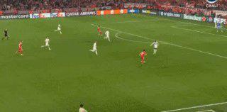 拜仁慕尼黑绝杀皇马晋级半决赛 坎特红牌成关键